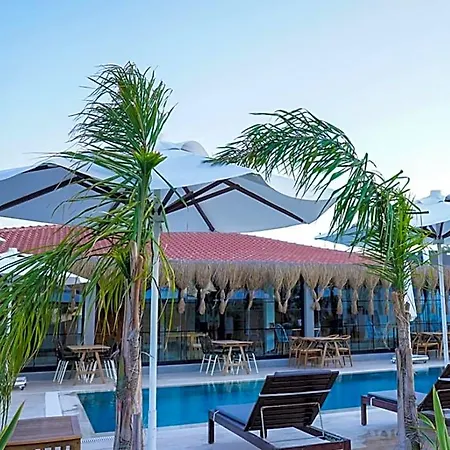 Mes Mudita Hotel 3*