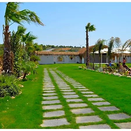 Mes Mudita Hotel 3*