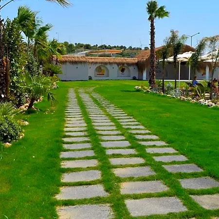 Mes Mudita Hotel